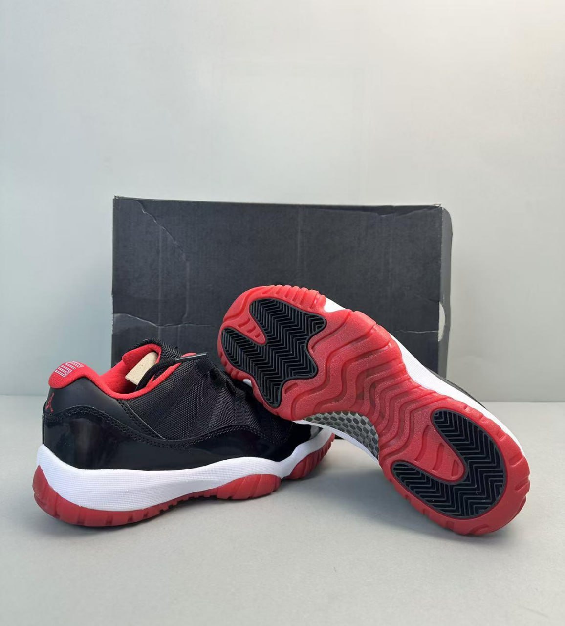    Jordan 11 -4