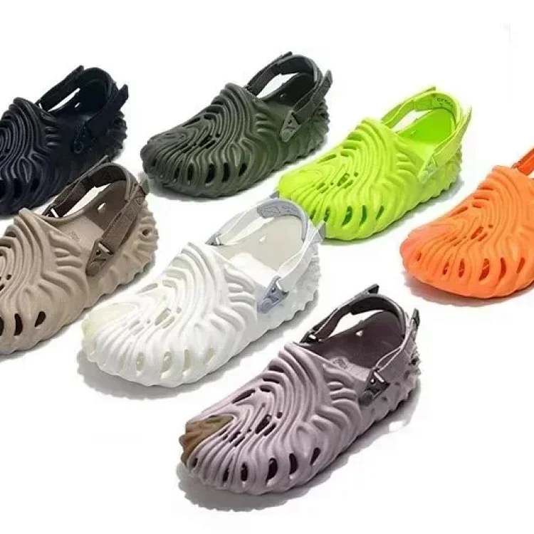 Crocs Pollex Clog Sandals [11 