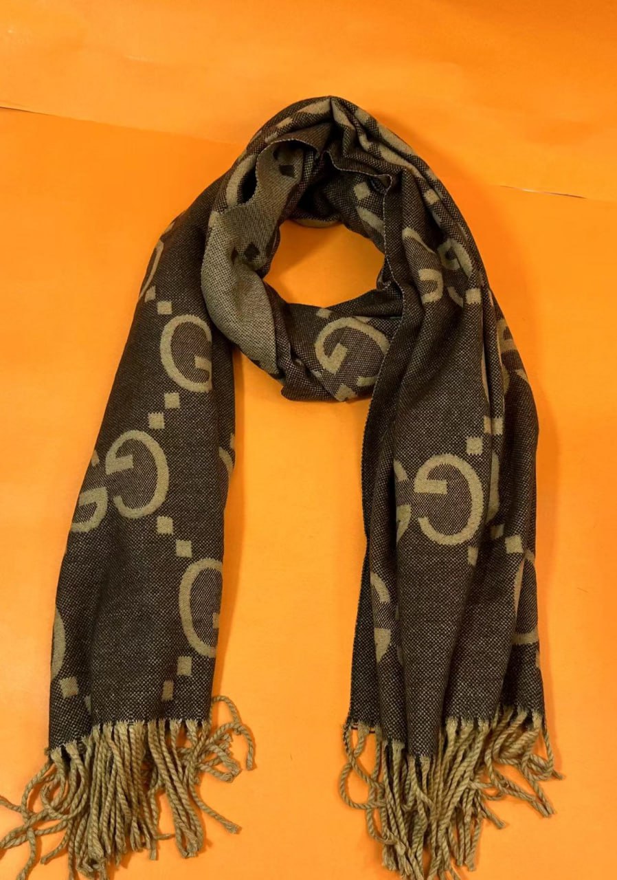 Burberry/LV/Fendi  Scarf -2