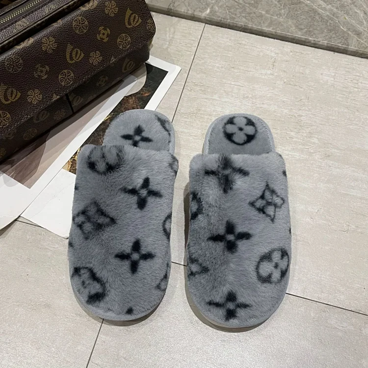   Luxury Brand Fuzzy Slippers