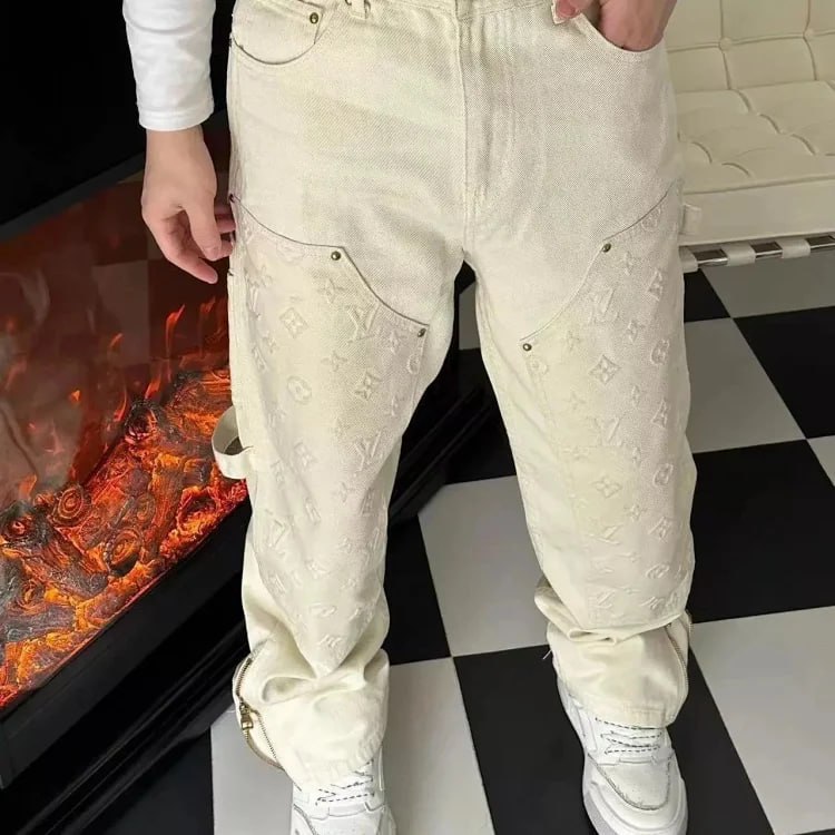  LV jeans