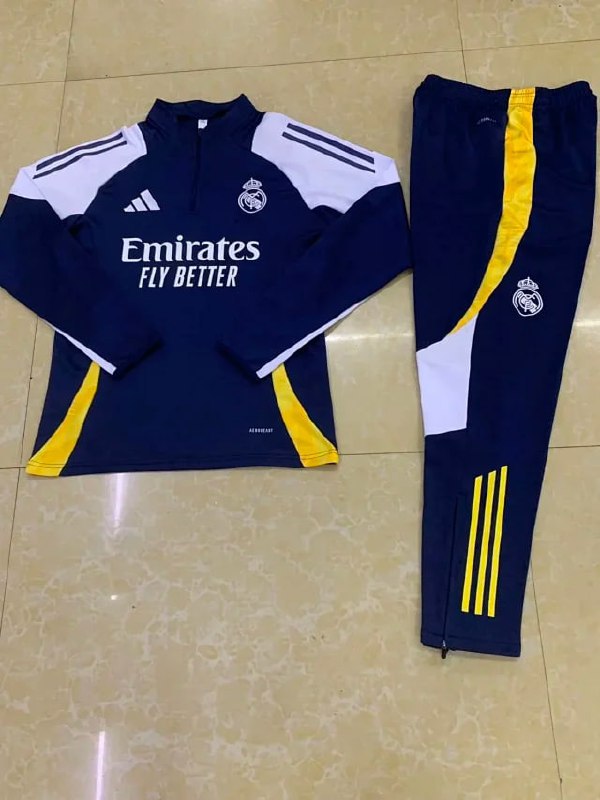 football suit -4