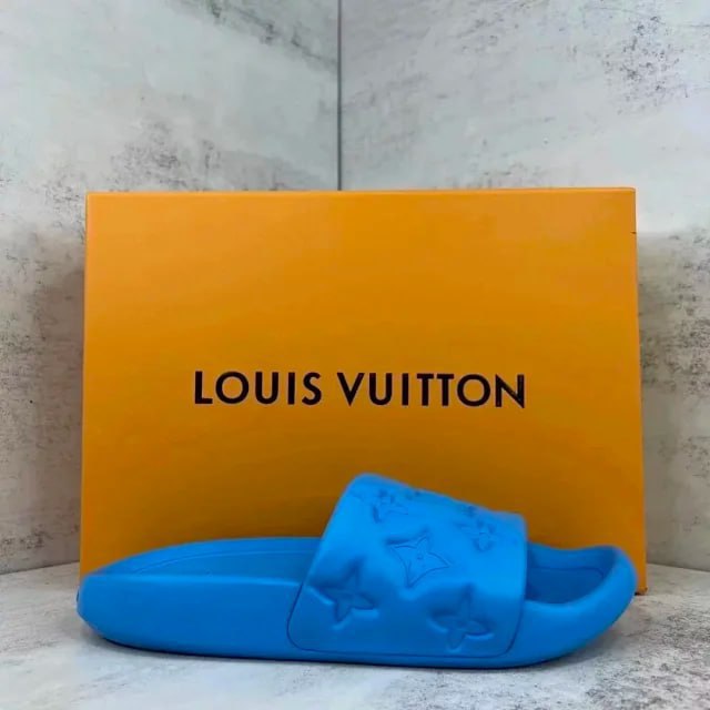   LV slippers -3
