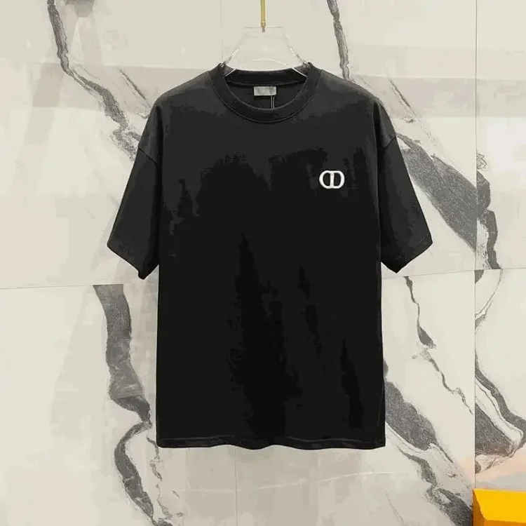 Dior T-Shirt ](https