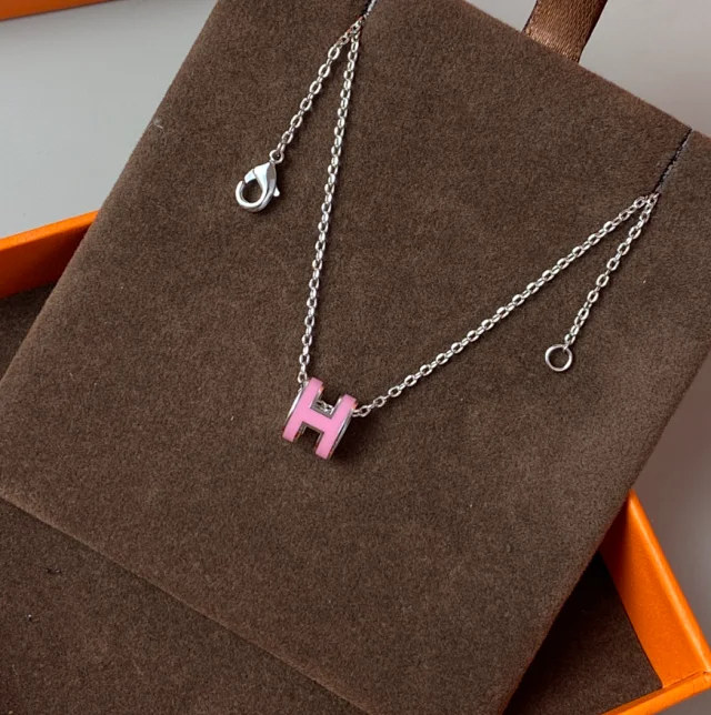  Hermes necklace -4
