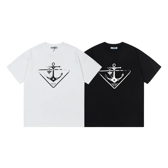 Prada T-shirt -4