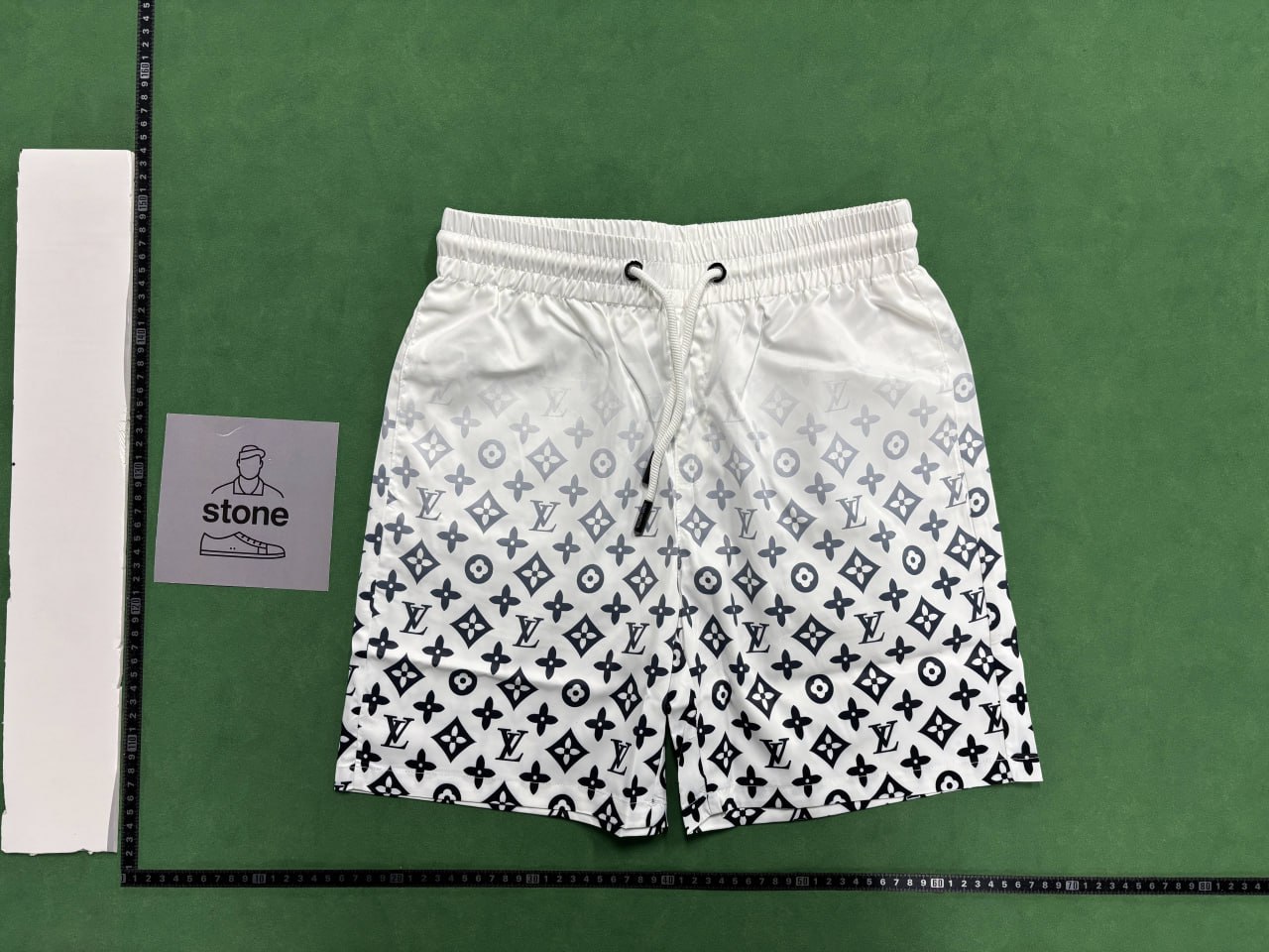 Louis Vuitton shorts -3