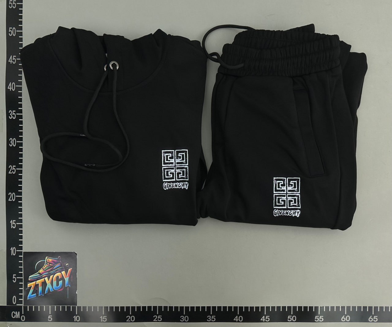 Givenchy suit -2