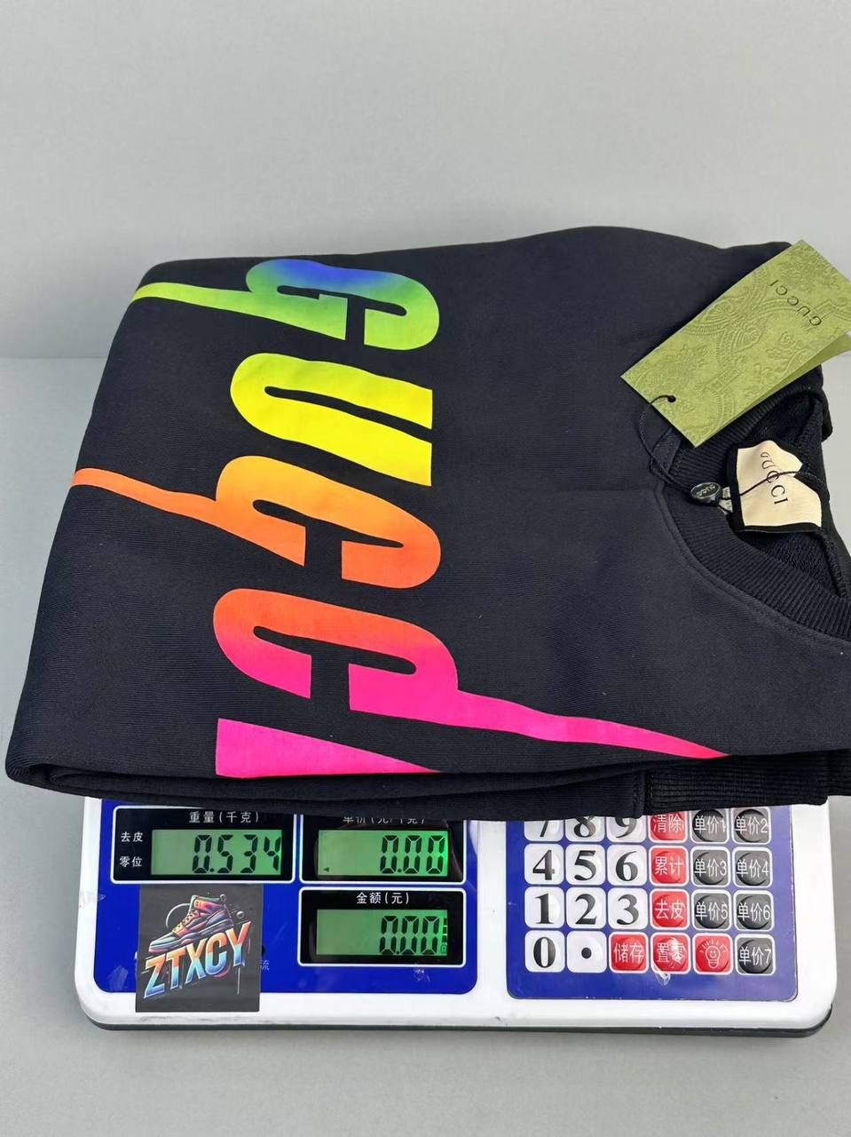 gucci  -4