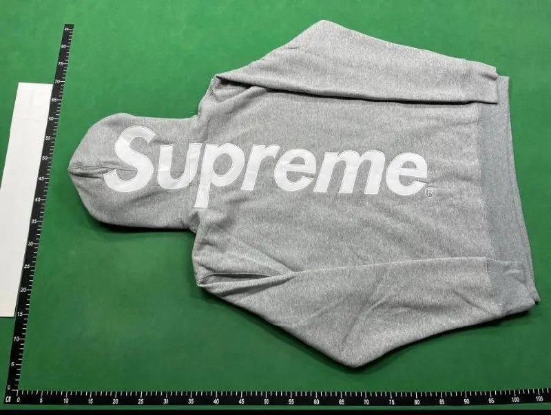 supreme sweatshirt -3