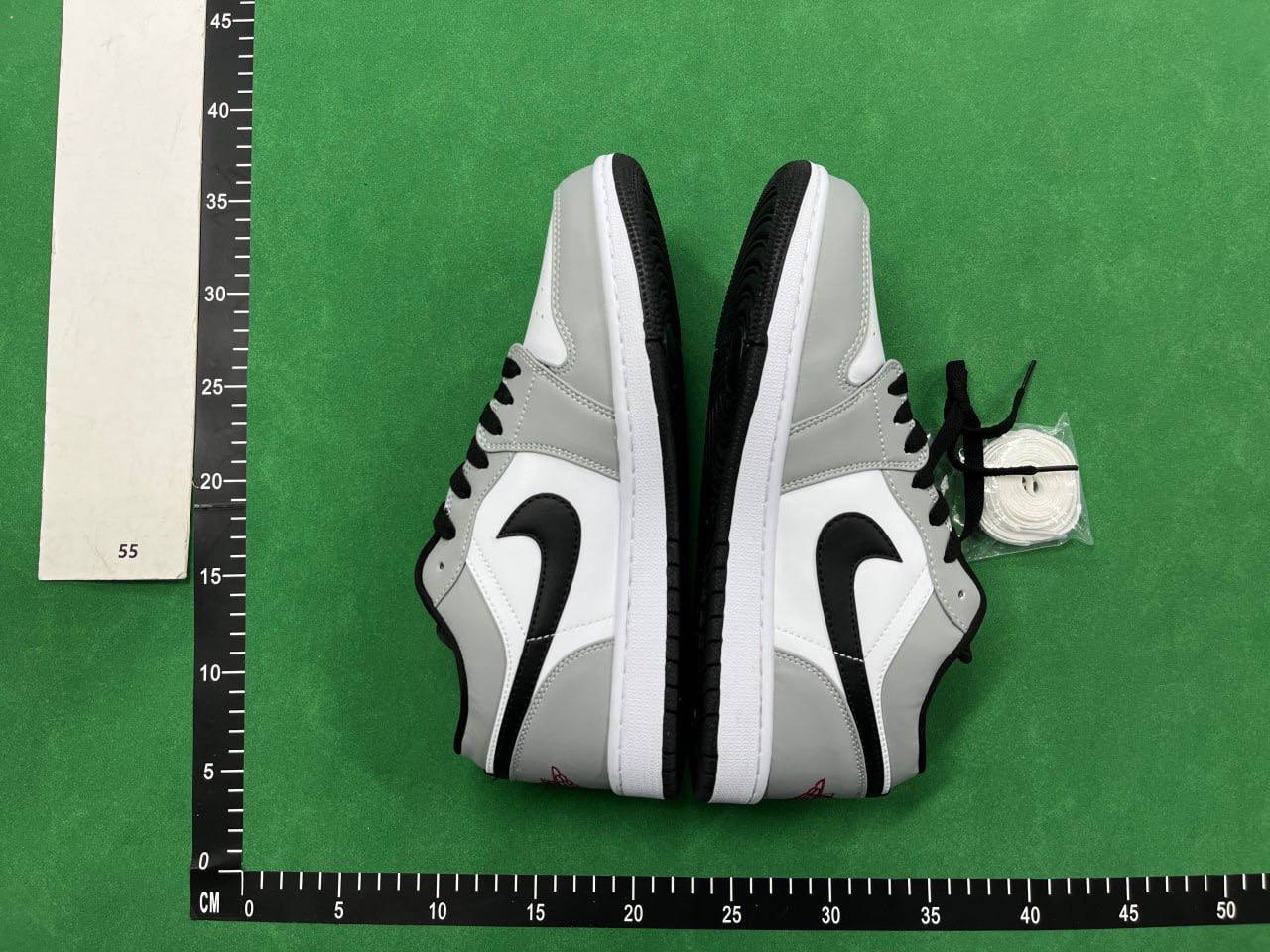 XC Jordan 1 Low -3