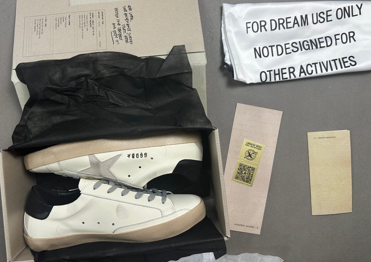 Golden Goose Superstar Sneakers - Classic Distressed Design   -2