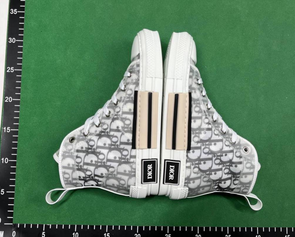 high top low top shoes  -2