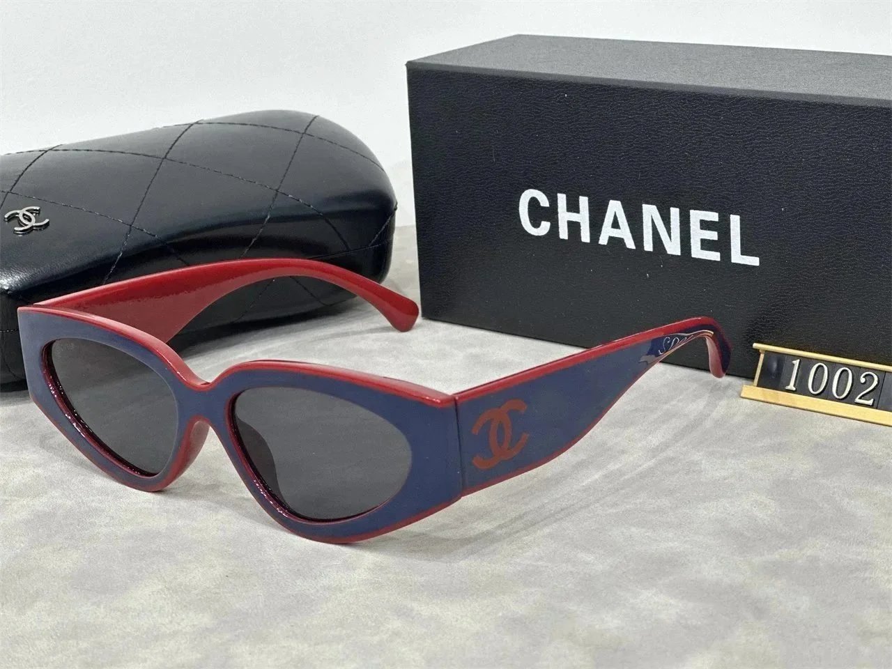CHANEL sunglasses -2