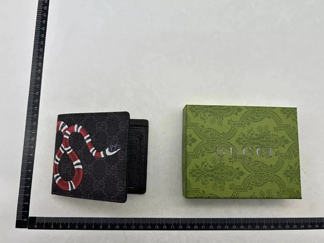 Cartera Gucci -4