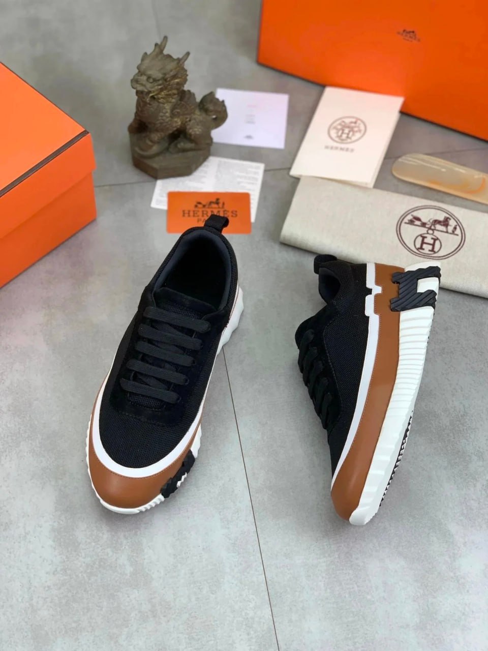    Hermès -2