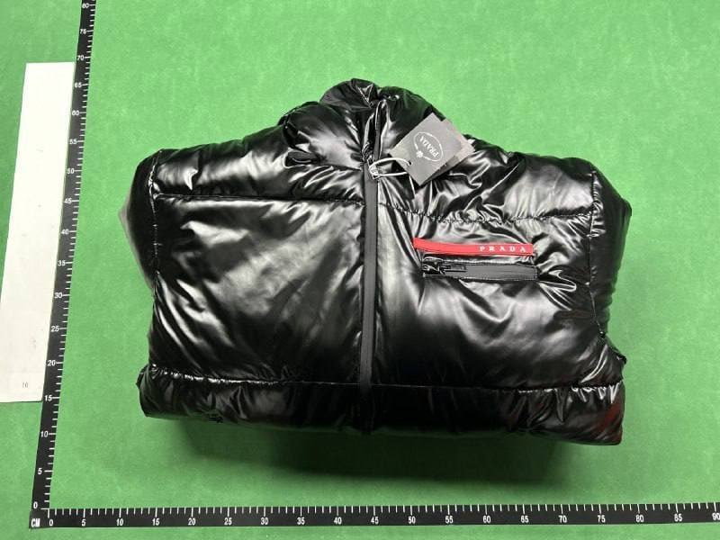   Cazadora prada -2