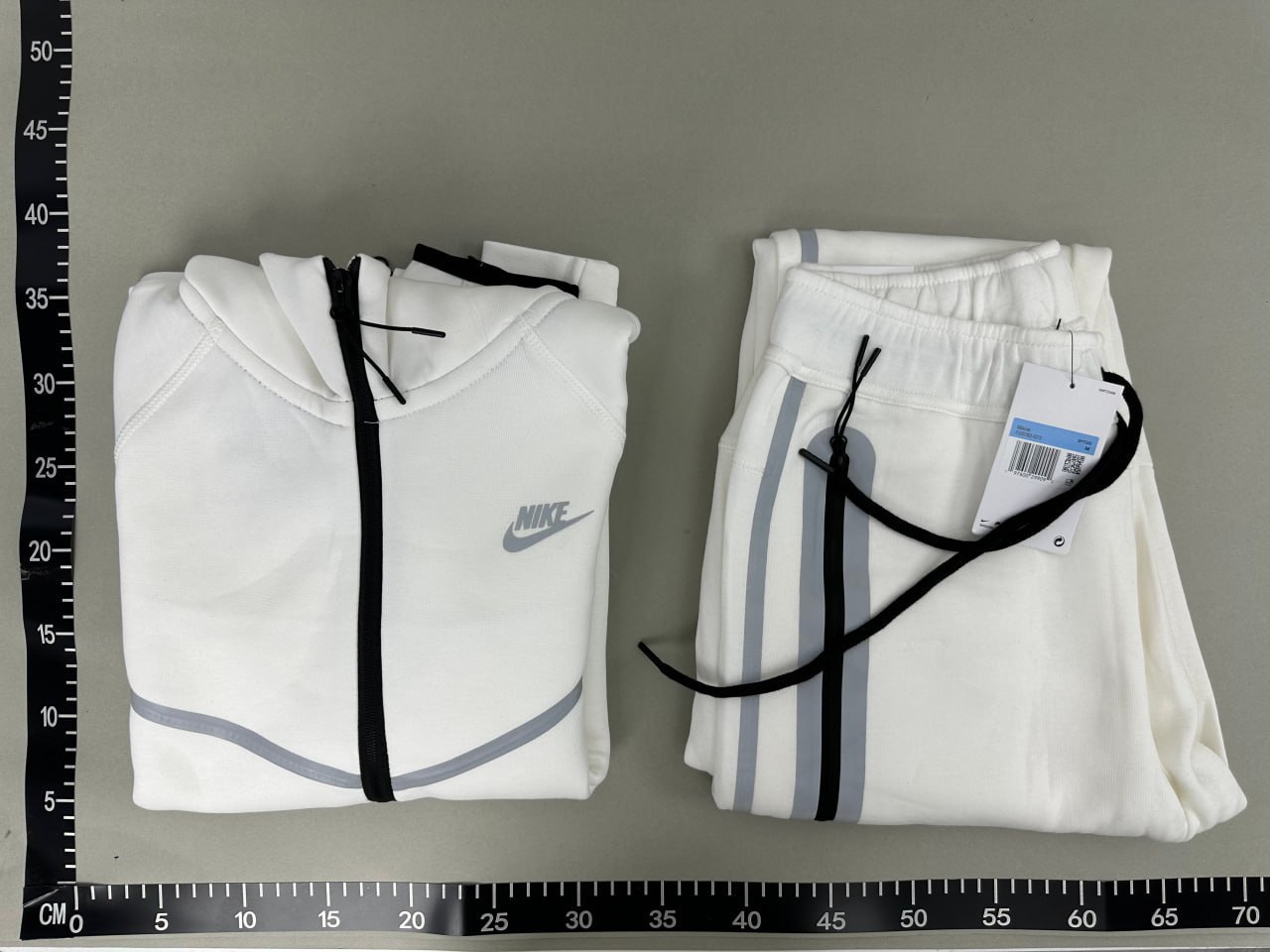 Nike Hoodie -4