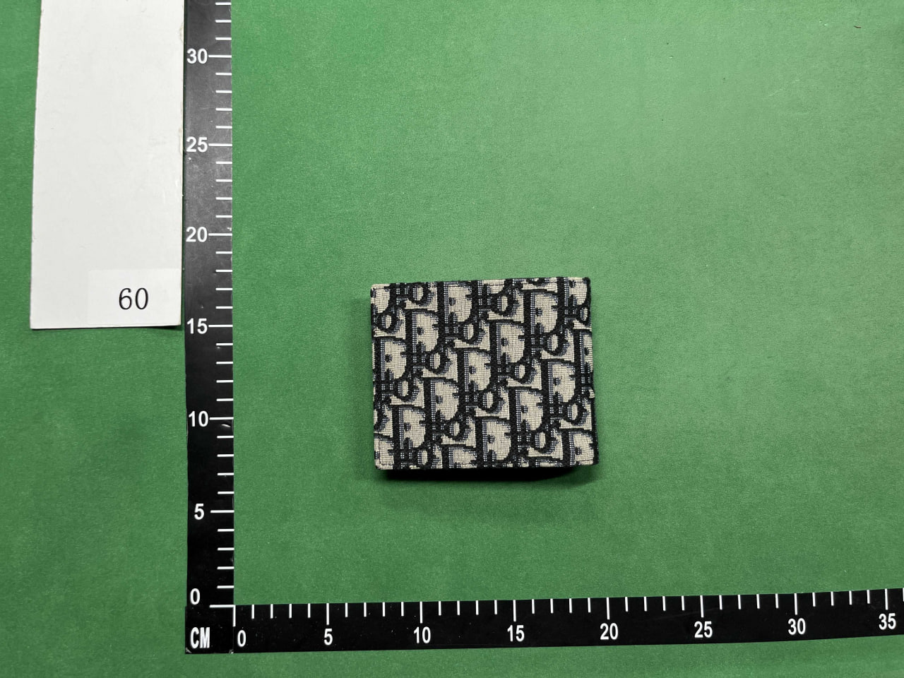     Dior wallet -4