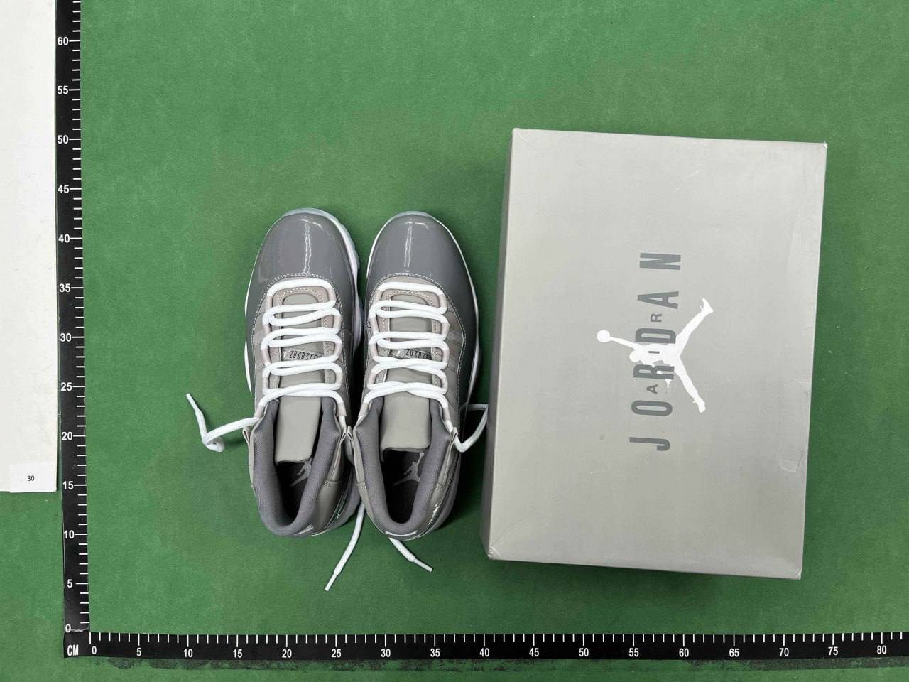   Air Jordan 11 Retro -2