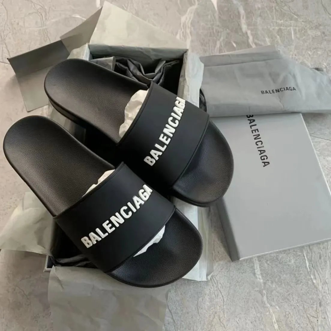    Balenciaga slippers