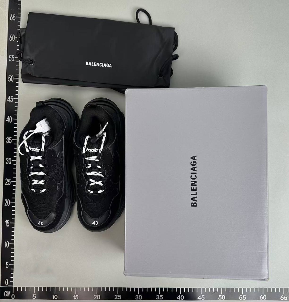     Balenciaga Triple S -5