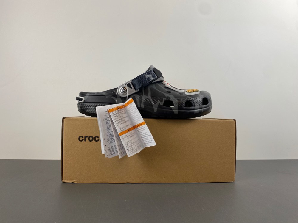 Crocs Classic clog comfortable soft non-slip wear-resistant low-top hole shoes -4