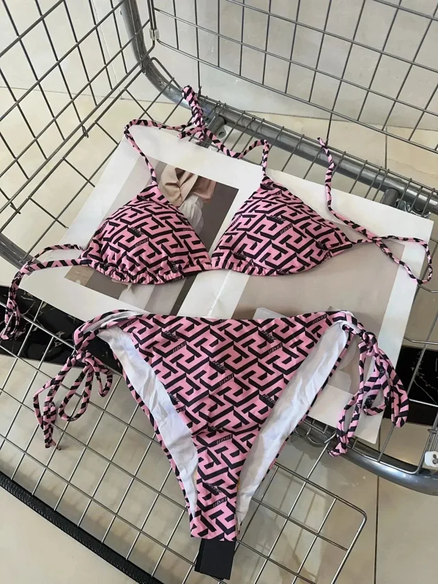    Versace La Greca Print Biki