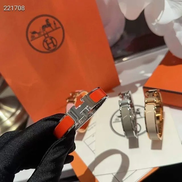 PHermès Clic H Bracelet [19 st