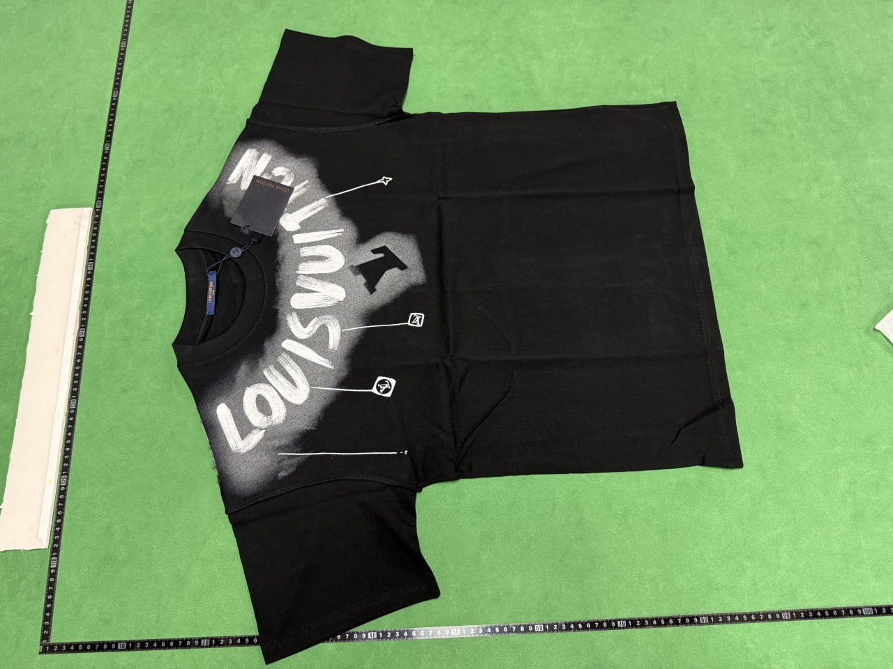 Louis Vuitton Monogram T-Shirts [34 styles] -3