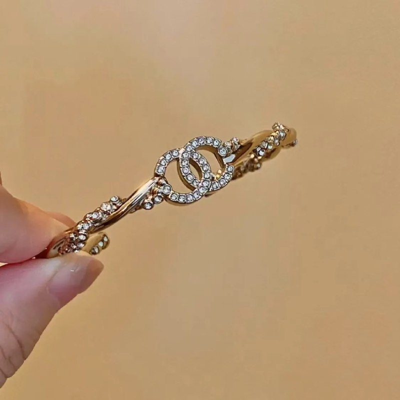 Chanel CC Logo Chain Bracelets [2 styles] -4