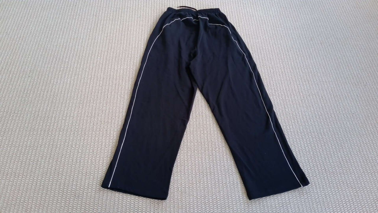   Balenciaga Embroidered Logo Sweatpants -3