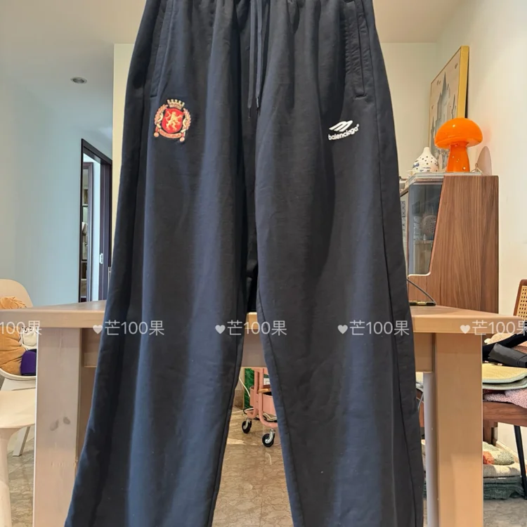   Balenciaga Embroidered Logo 