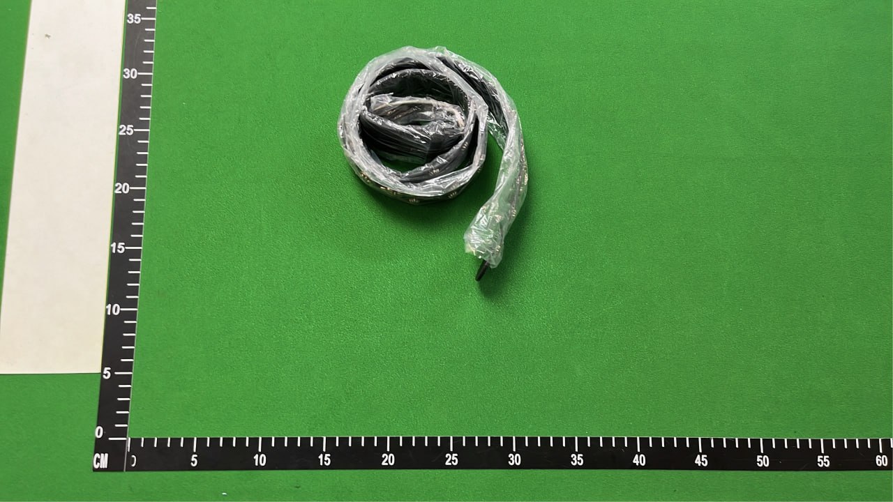  Loewe Embossed Flower Buckle Leather Belt for Women -2