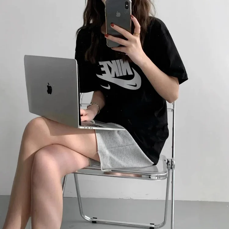   Nike t shirt