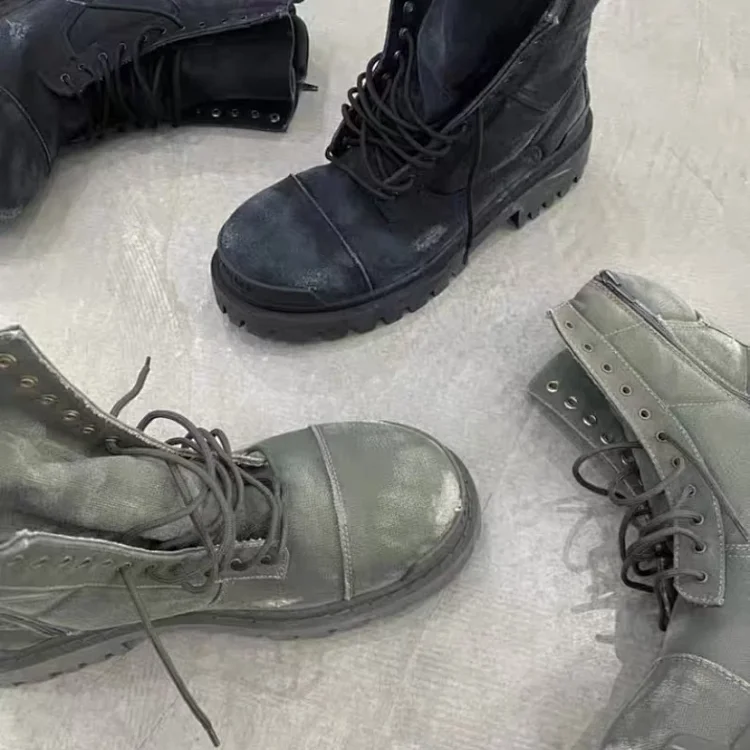  Dr.Martens Combat Boots - Dur