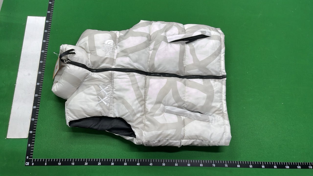   The North Face Nuptse Vest Winter Puffer Jacket [26 styles] -3