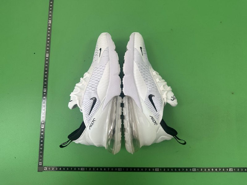   Nike Air Max 270 (35+ Styles) -4