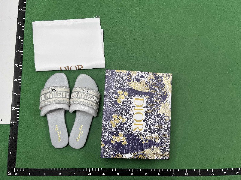   Dior slippers -2