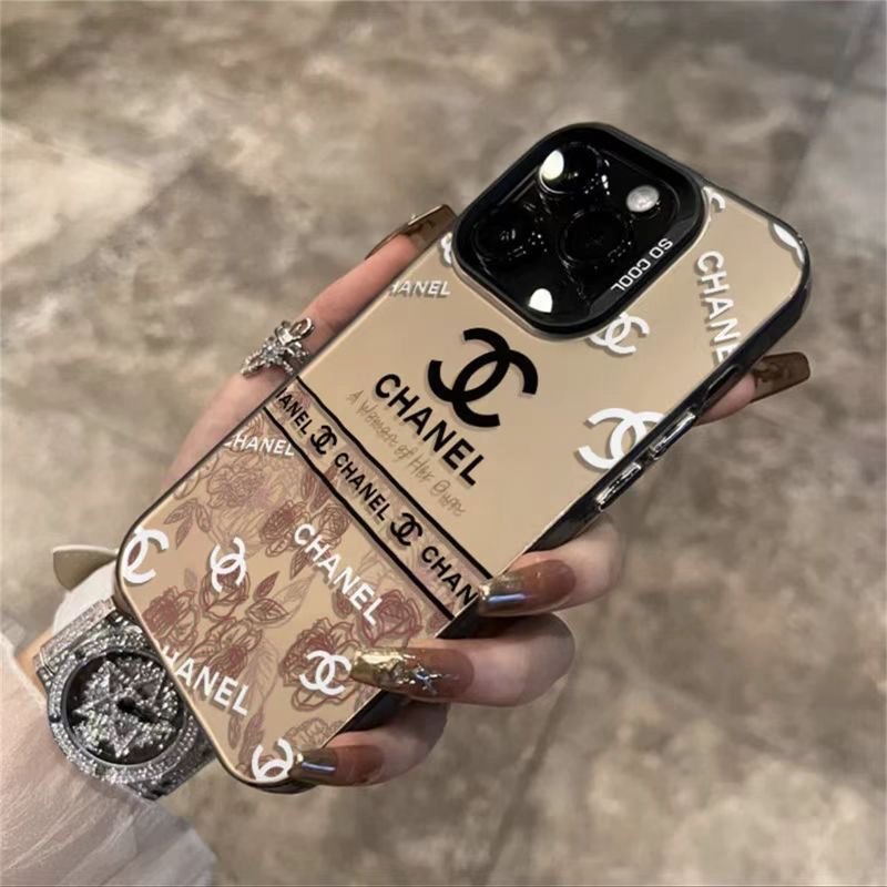   Chanel phone case -4