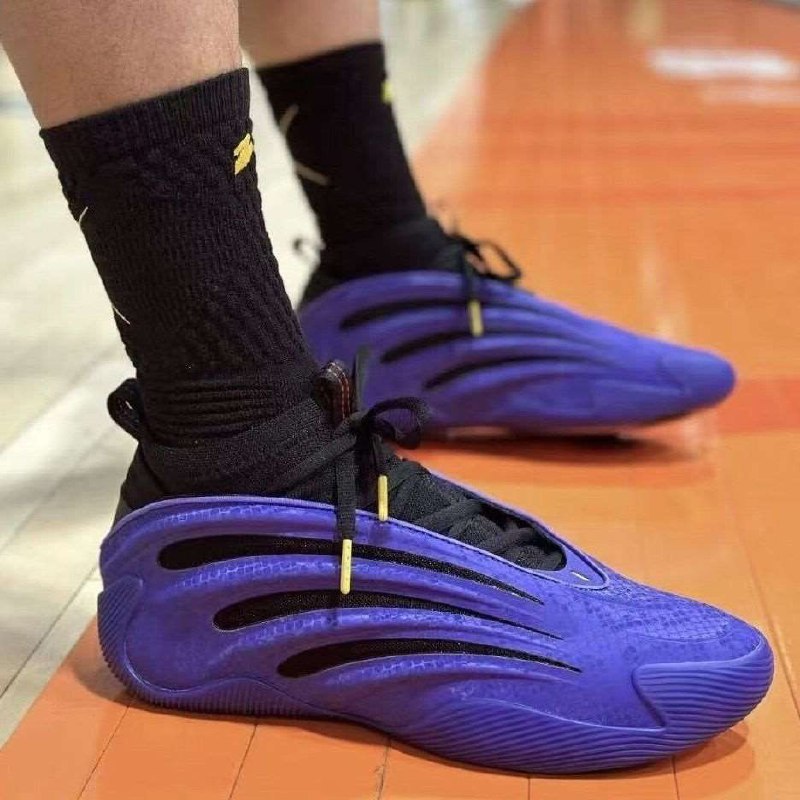  Harden Vol. 9 sneakers