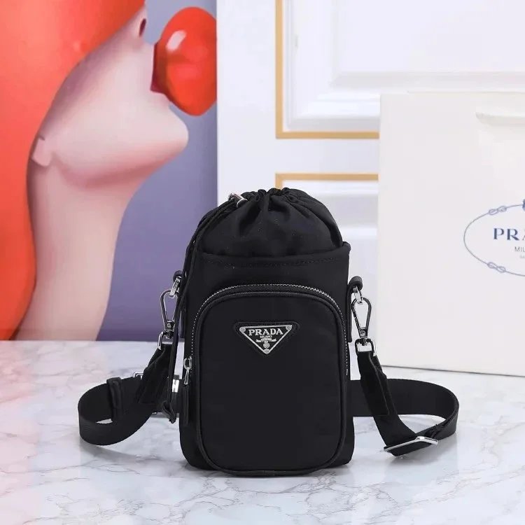 Prada bag -5