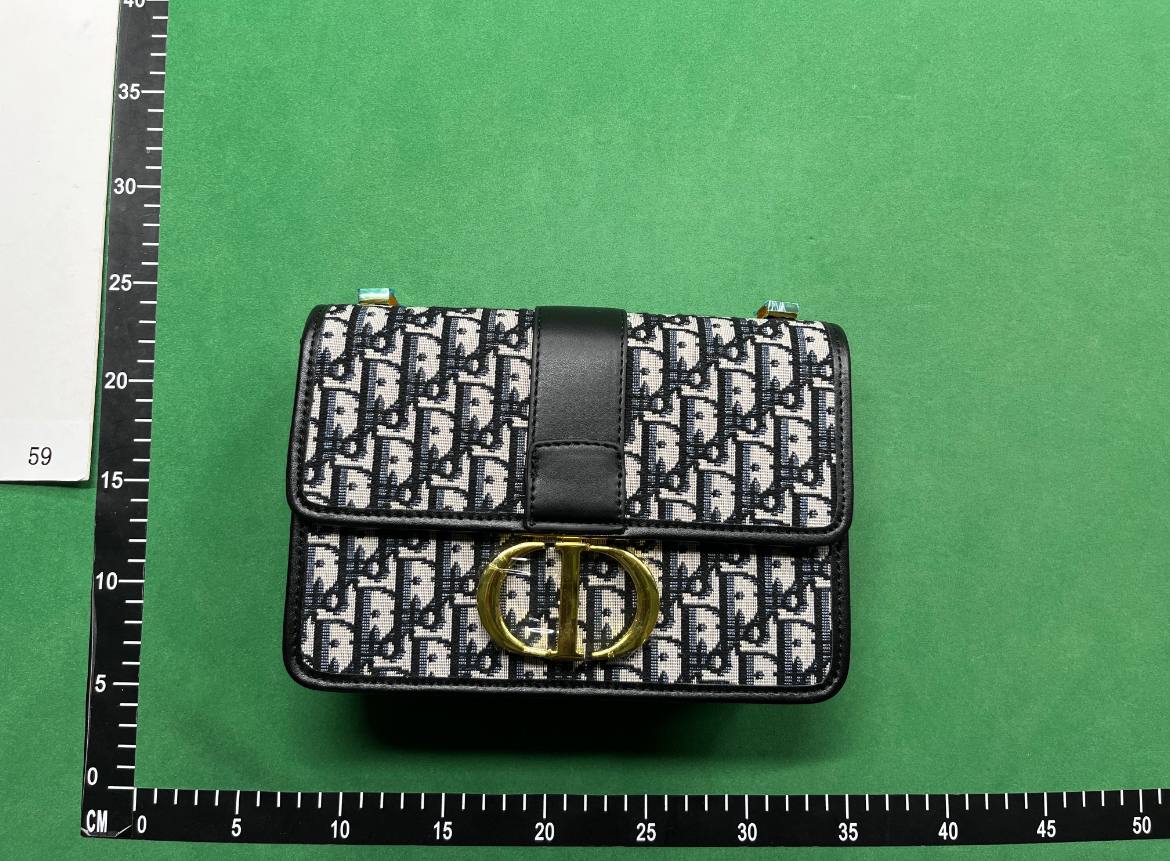 Dior bag 40 CP -3