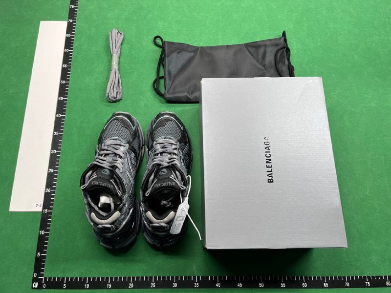 Balenciaga runner -4
