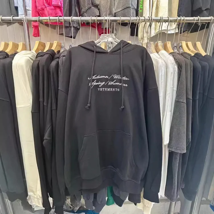   VETEMENTS Autumn/Winter Spri
