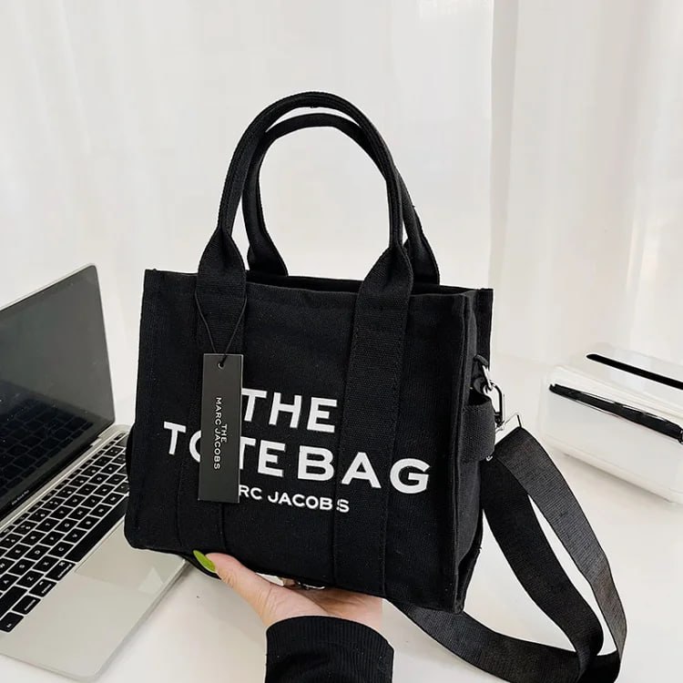 MARC JACOBS THE TOTE BAG Black