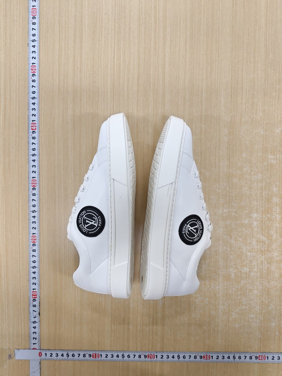  Louis Vuitton Low-Top Sneakers [7 styles] -5