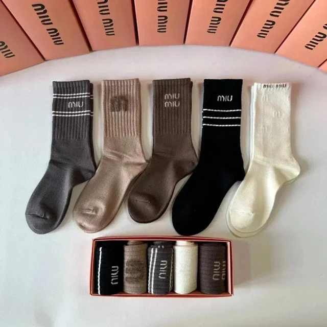 brand Socks -4