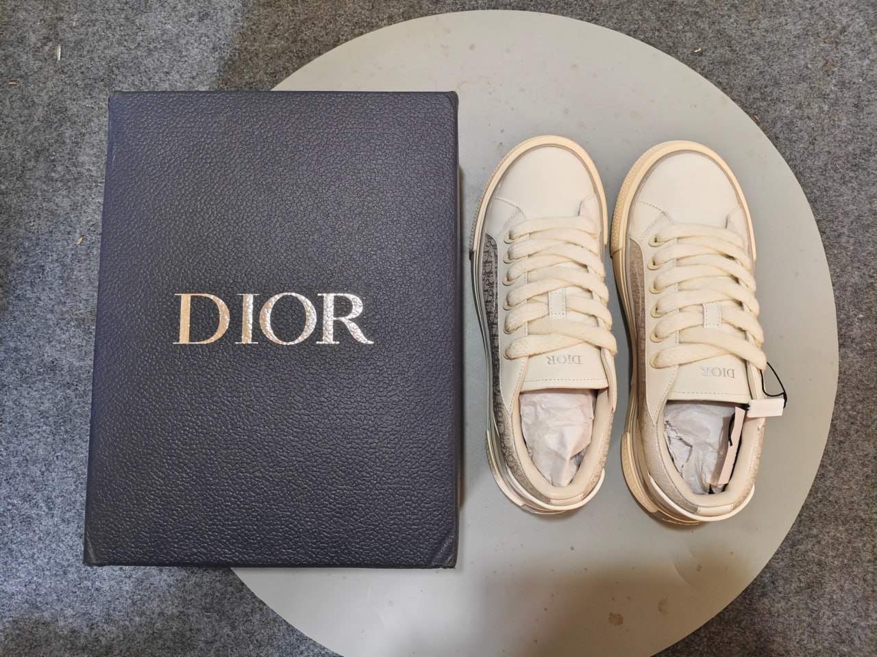   DIOR-B33 -2
