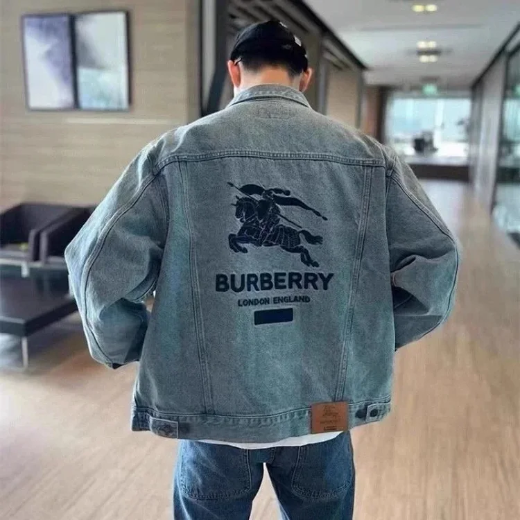  Burberry  horse Denim collection 